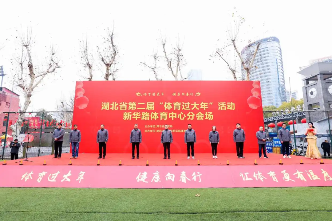 板球的争抢